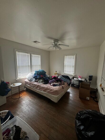 Building Photo - 2840 NW 23rd St