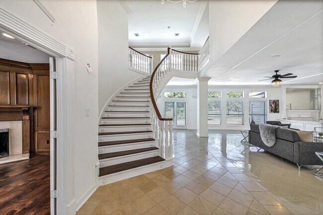 Building Photo - 21410 Ganton Dr