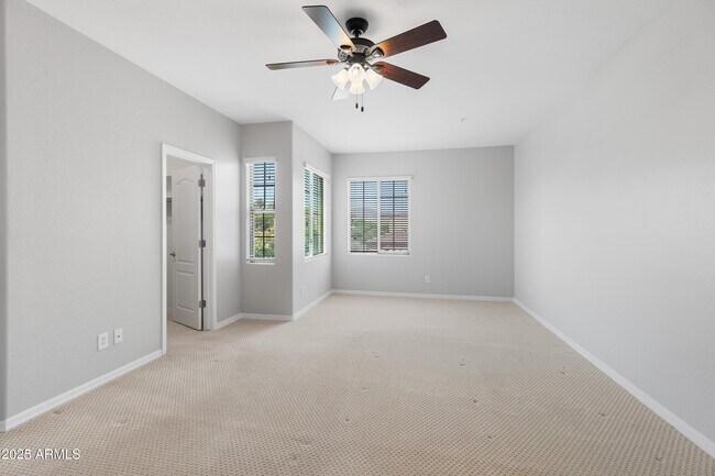 Building Photo - 4280 N Verrado Way