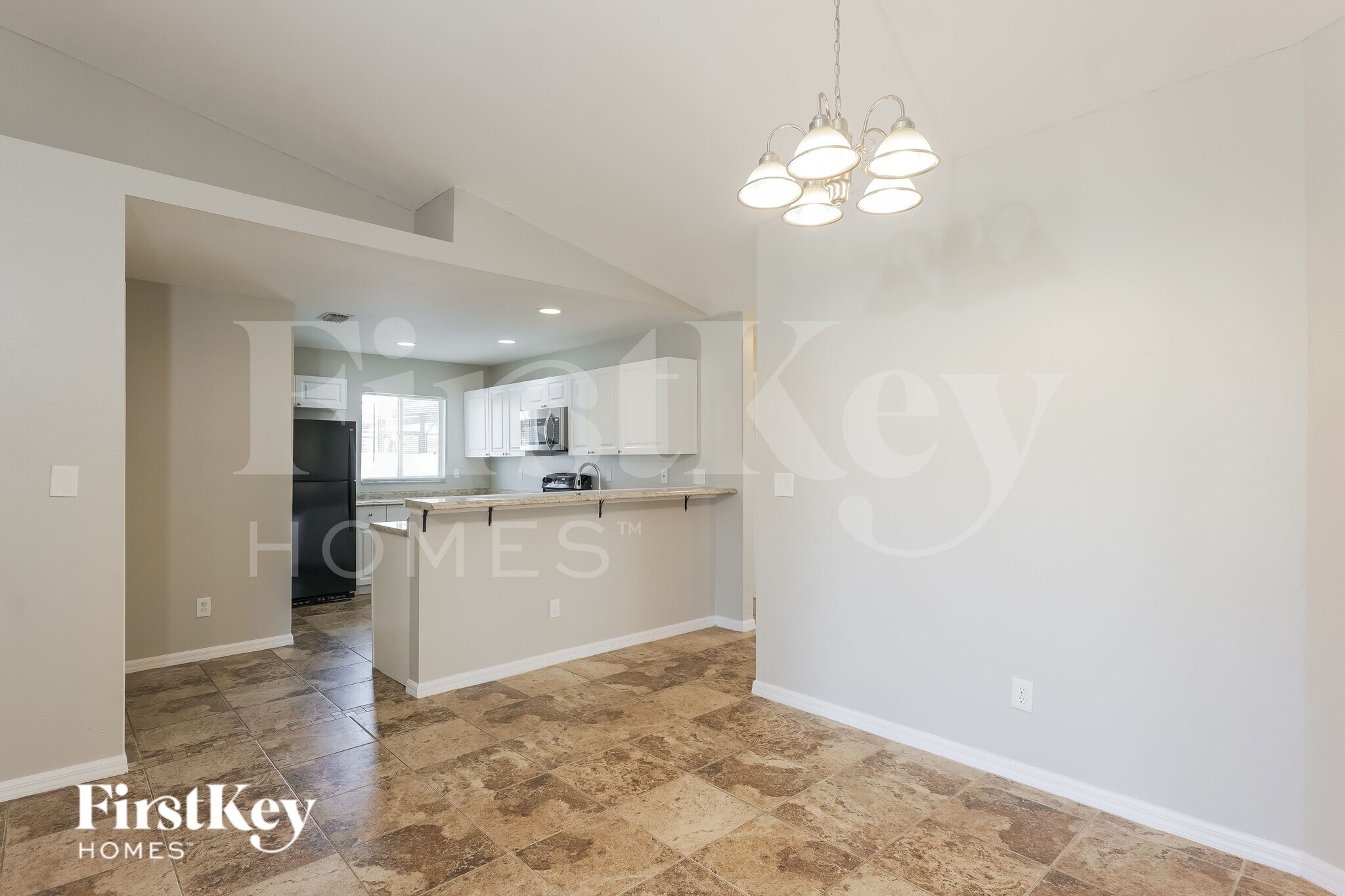 Building Photo - 1016 SW 37th Terrace