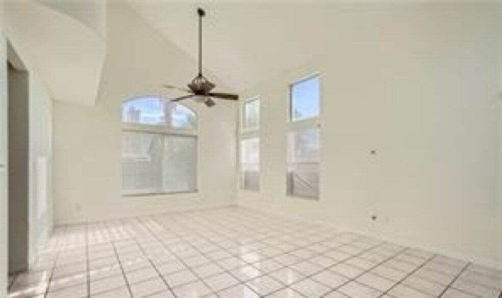 Building Photo - 7516 Sea Spray Ave