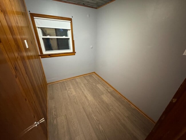 Building Photo - 5102 S Nicholson Ave