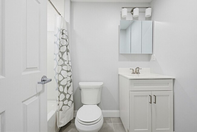 Building Photo - 212 Franklin Crossing Rd