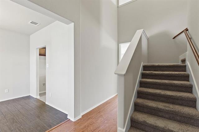 Building Photo - 9617 Tipperary Dr