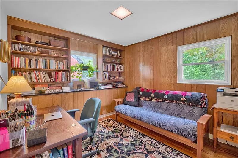 Building Photo - 514 Morewood Ave
