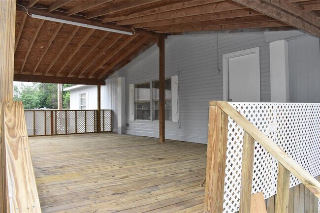 Building Photo - 22530 Yancy Rd