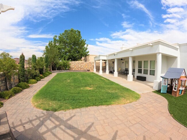 Building Photo - 2947 Longbow Loop