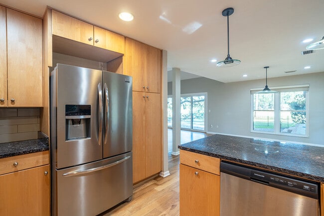 Building Photo - 3903 Dunleer Ct