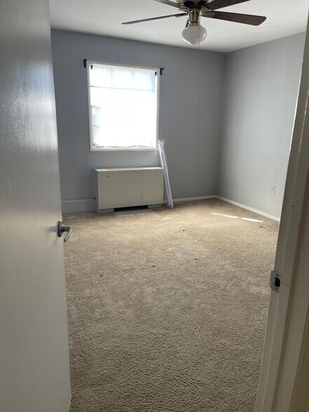 Building Photo - 4501 Romlon St