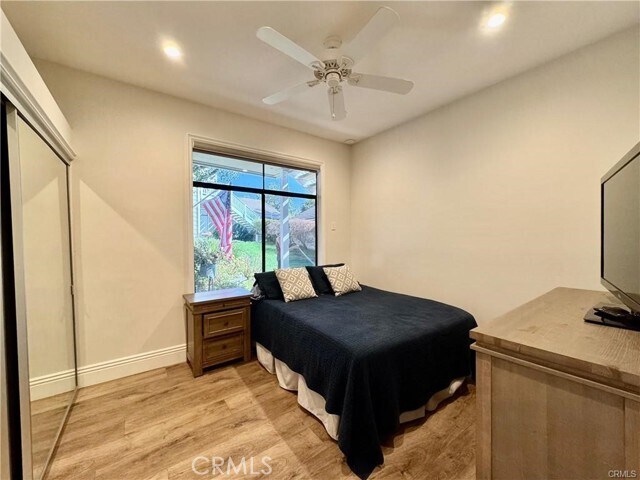 Building Photo - 33 Oak Knolls