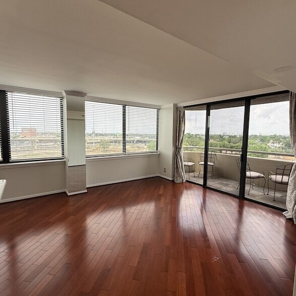 Building Photo - 3525 Sage Rd