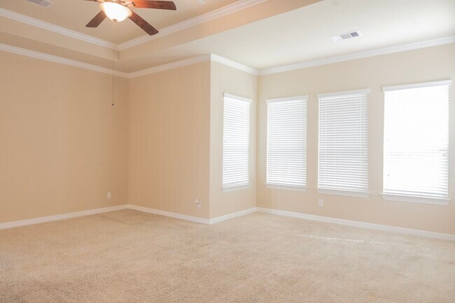 Building Photo - 28426 Tanner Crossing Ln
