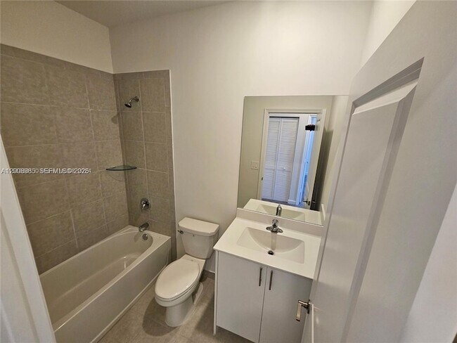 Building Photo - 11816 SW 247th Ter