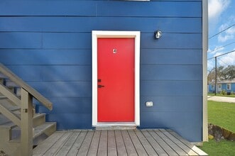 Building Photo - 1313 10th St