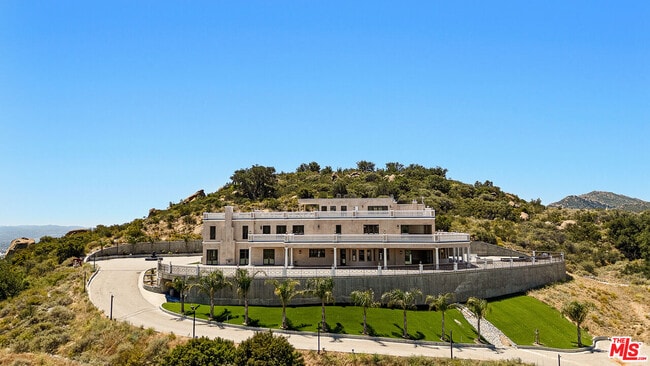 Building Photo - 11631 Poema Pl