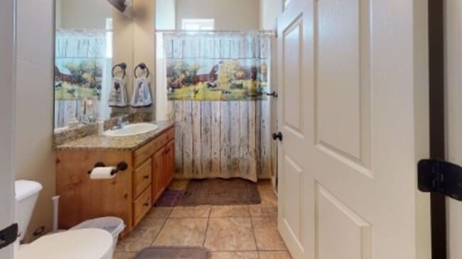 Building Photo - 576 W 1045 N