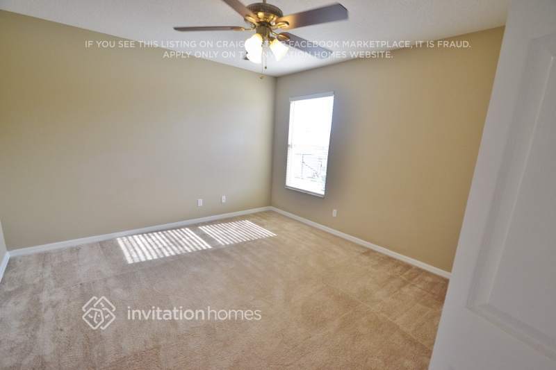 Building Photo - 1346 Karok St