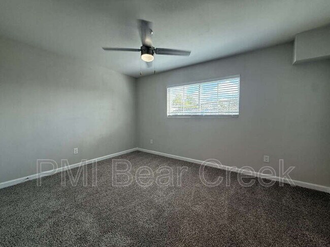 Building Photo - 1824 Thonig Rd