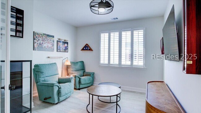 Building Photo - 1339 St Somewhere Dr