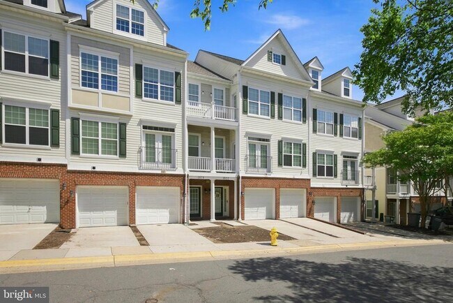 Building Photo - 1824 Cedar Cove Way
