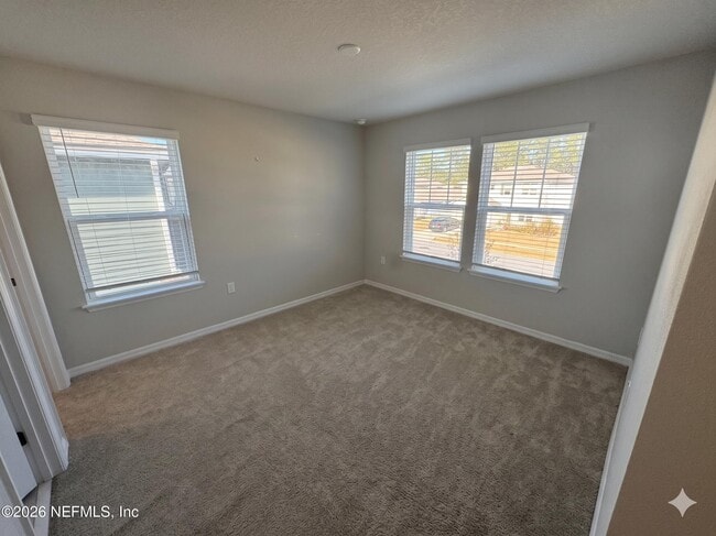 Building Photo - 217 Red Barn Rd