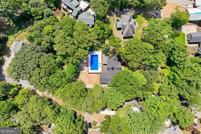 Building Photo - 4225 Twin Rivers Dr