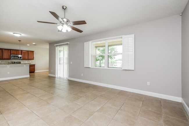 Building Photo - 3165 Bayou Ln