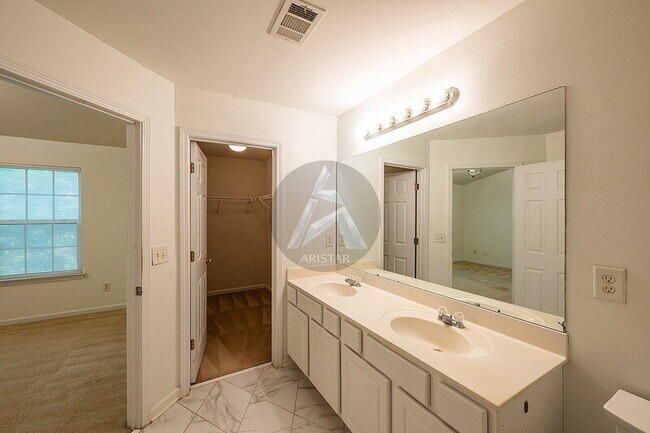 Building Photo - 1440 Dolcetto Trce