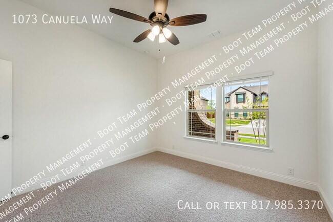 Building Photo - 1073 Canuela Way