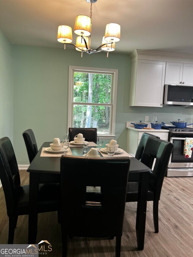 Building Photo - 208 Swanson Ridge