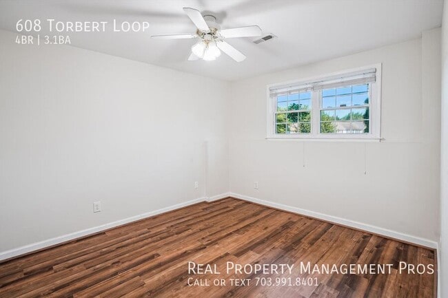 Building Photo - 608 Torbert Loop