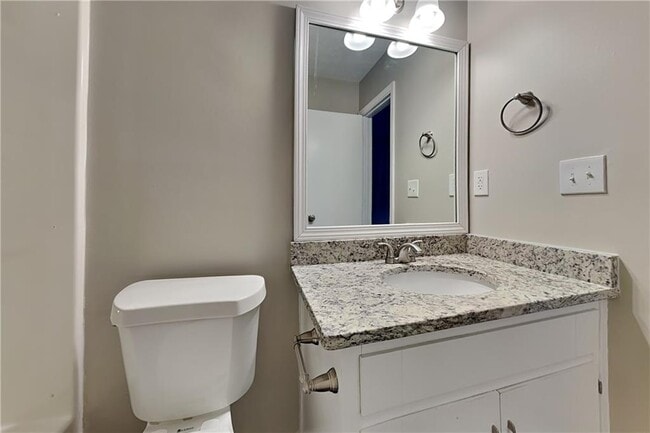 Building Photo - 2750 Herron Cir