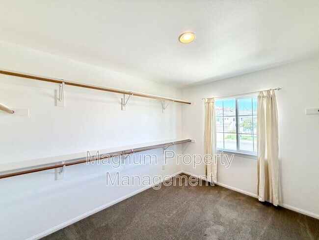 Building Photo - 31409 Orchard Ln