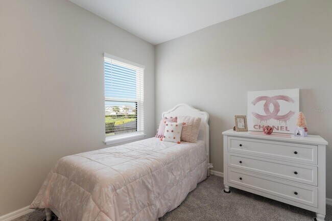Building Photo - 9312 Tequila Sunrise Dr