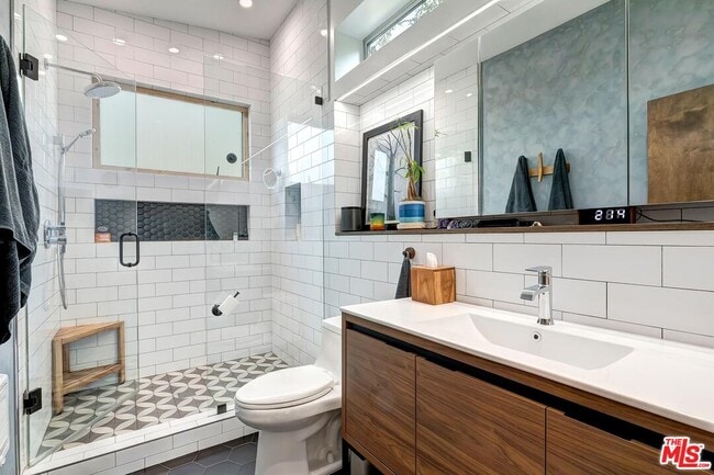 Building Photo - 3121 Verdugo Pl