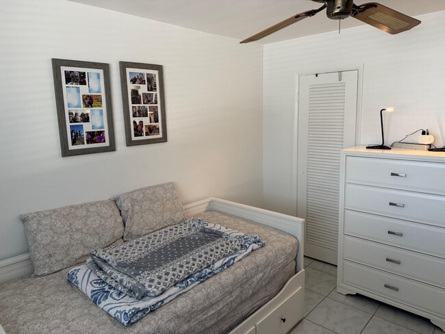 Building Photo - 4502 N Federal Hwy