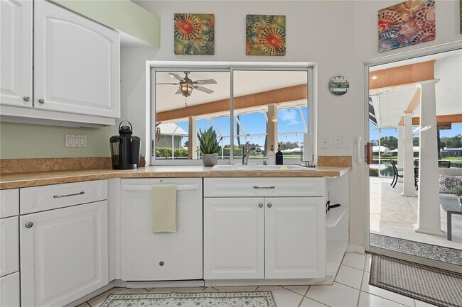 Building Photo - 1447 Gleneagles Dr