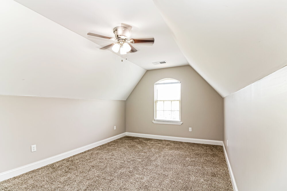 Building Photo - 1303 Shetland Dr