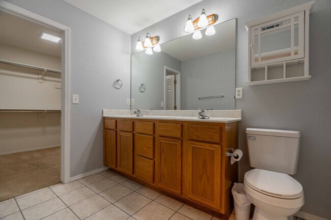 Building Photo - Spacious 3-Bedroom Home in Bentonville’s E...