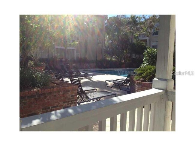 Building Photo - 800 S Dakota Ave