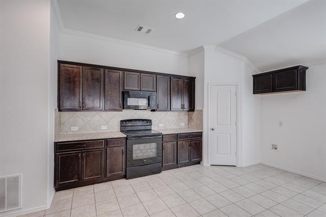 Building Photo - 4009 Pecan Meadow Dr