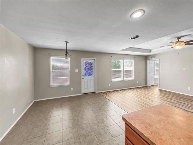 Building Photo - 5841 Mirror Ridge Dr