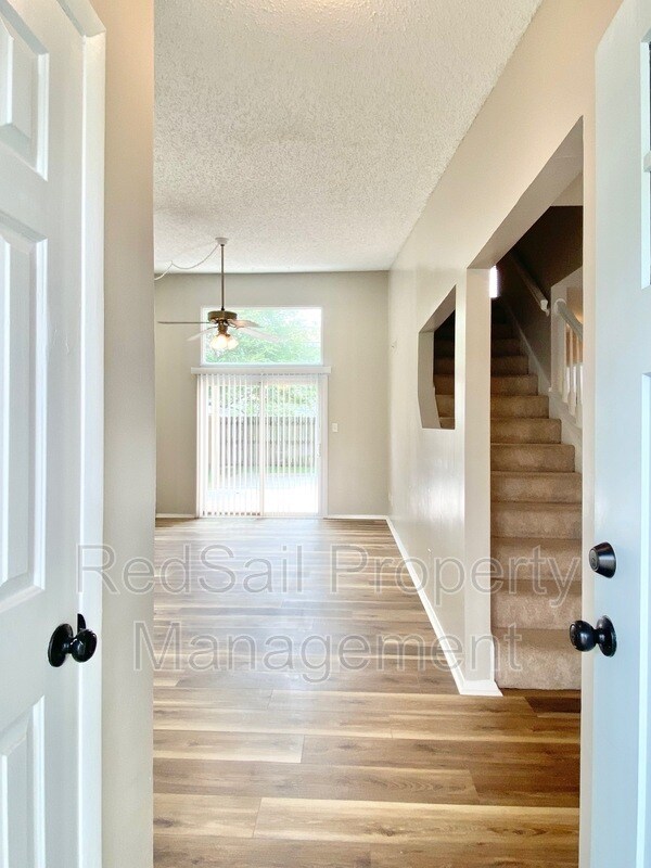 Building Photo - 3833 Foxglove Ct