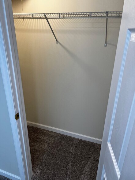 Bedroom closet - 205 Palomino Dr