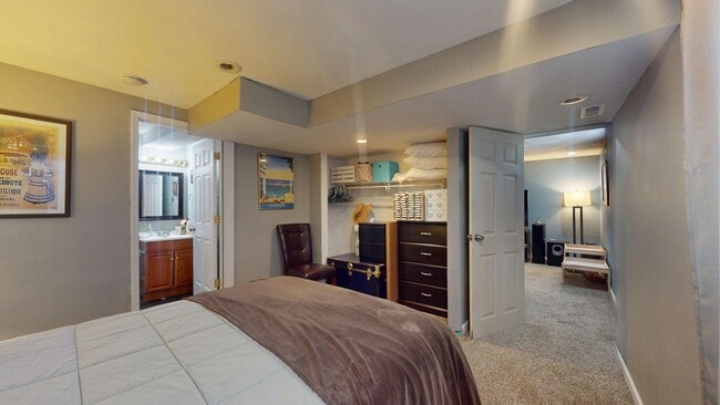 Building Photo - 2716 Stone Valley Dr