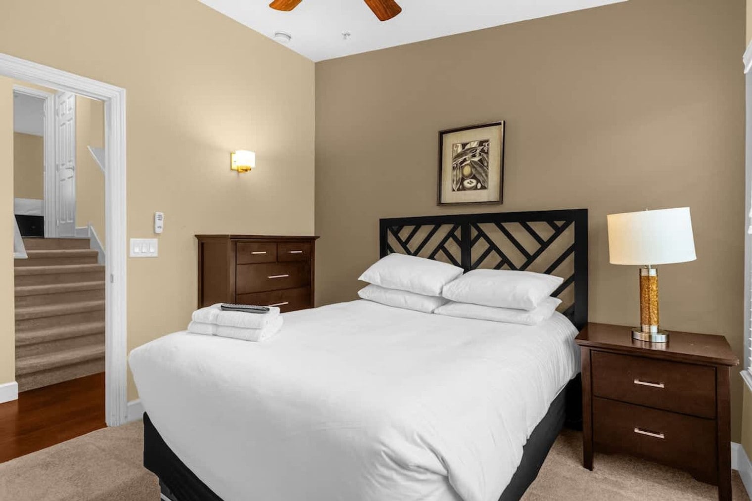 Building Photo - 14590 Damai Ln