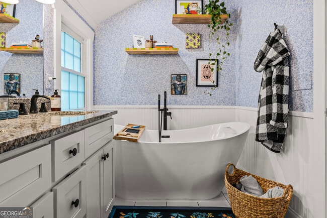 Building Photo - 1580 Farmington Rd