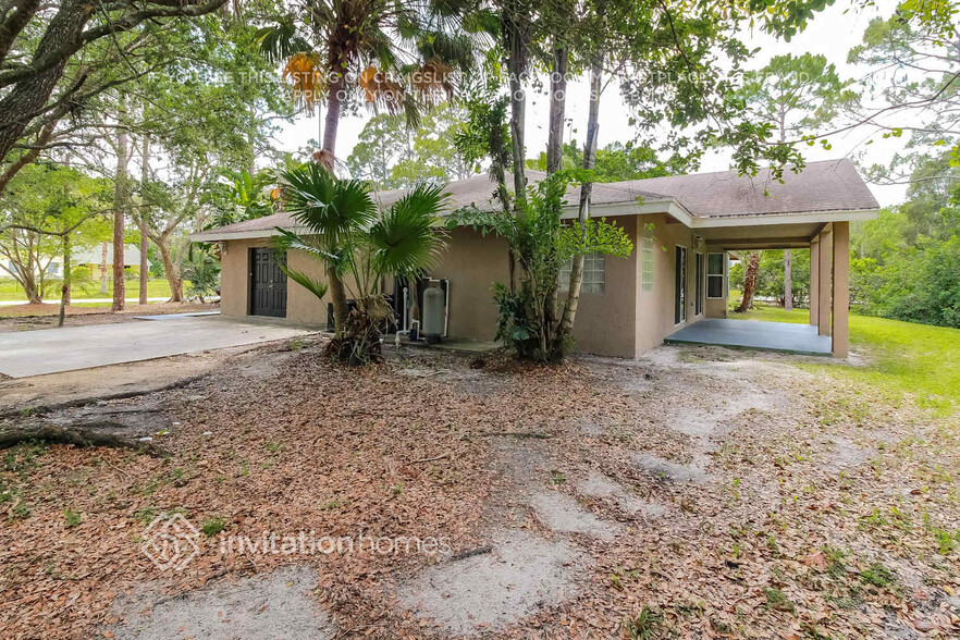 Building Photo - 15733 82nd Ln N
