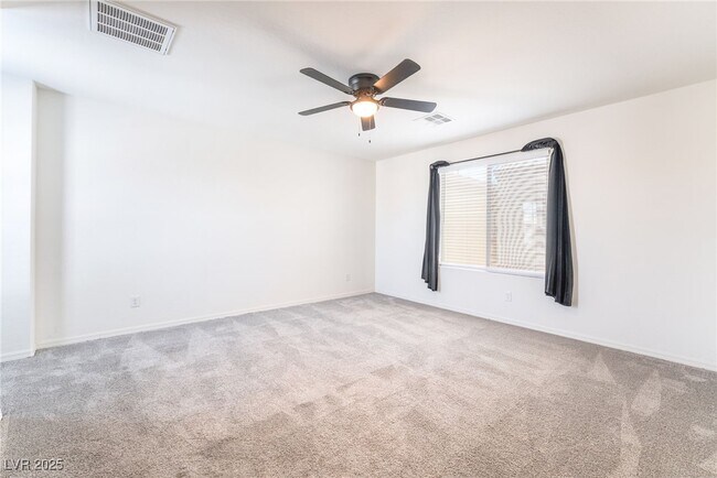 Building Photo - 6213 Clackamas Ct