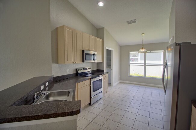 Building Photo - 2924 Conner Ln